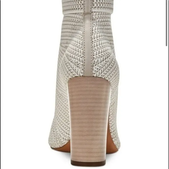 Avec Les Filles Women's Mariah Beige Sock Booties Size 10