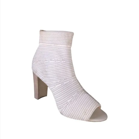 Avec Les Filles Women's Mariah Beige Sock Booties Size 10