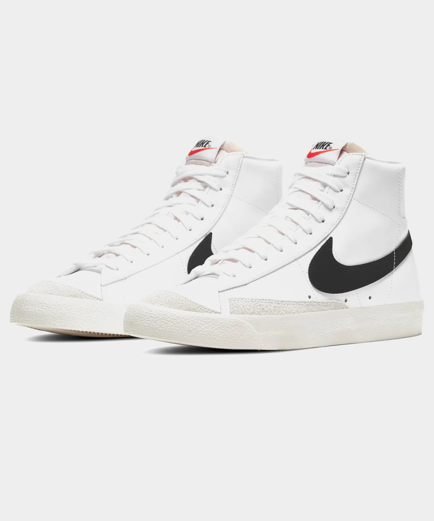 Nike Blazer Mid '77 in Vintage White   Black