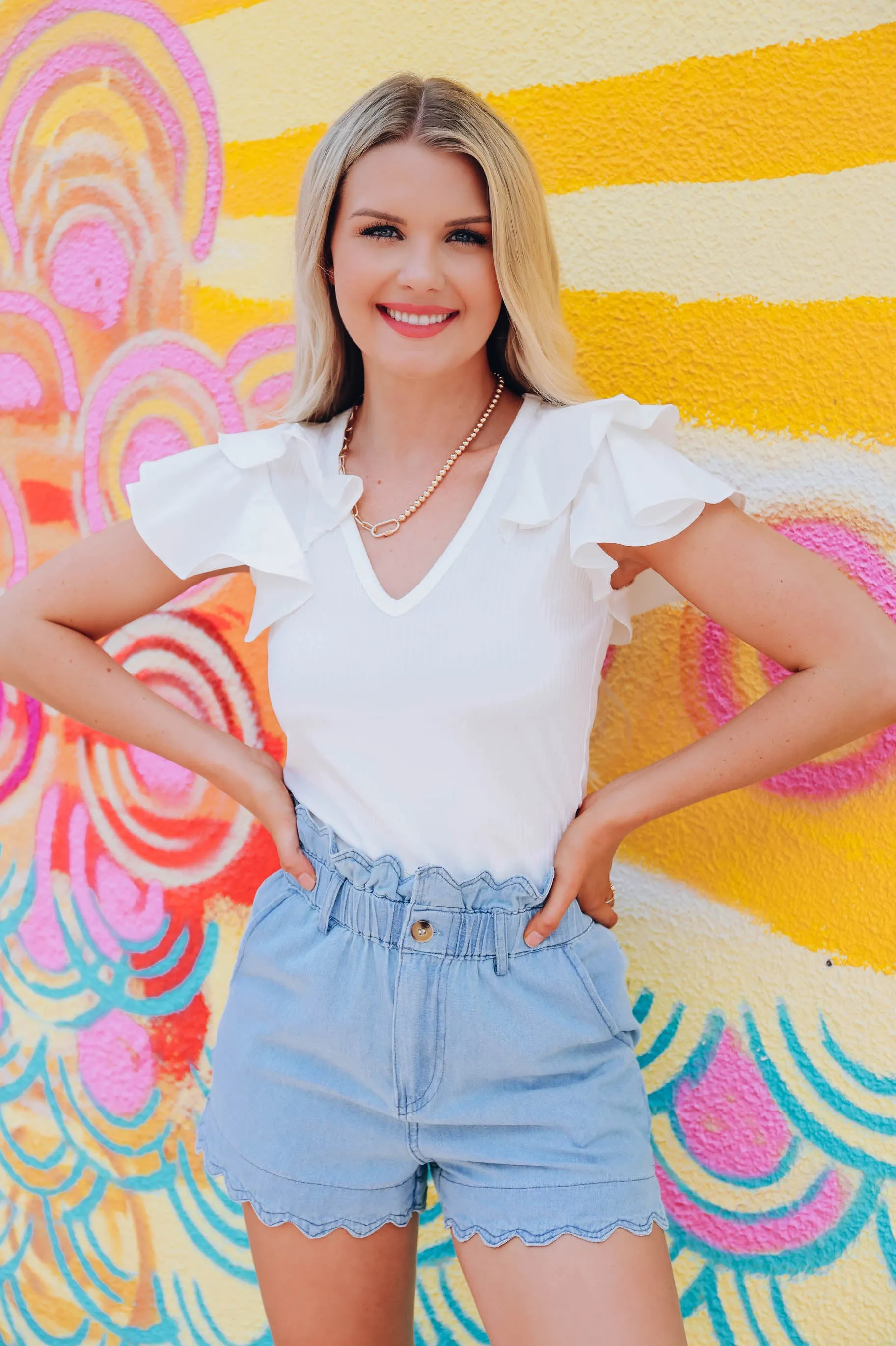 Rian Scallop Chambray Shorts